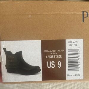 Pendleton Sierra Sunset Black Ankle Boots